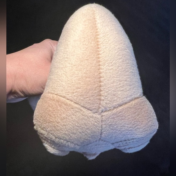 E.T. Extra Terrestrial ET 12” Plush, Toy Factory Licensed by Universal Studios ￼ - Picture 8 of 15